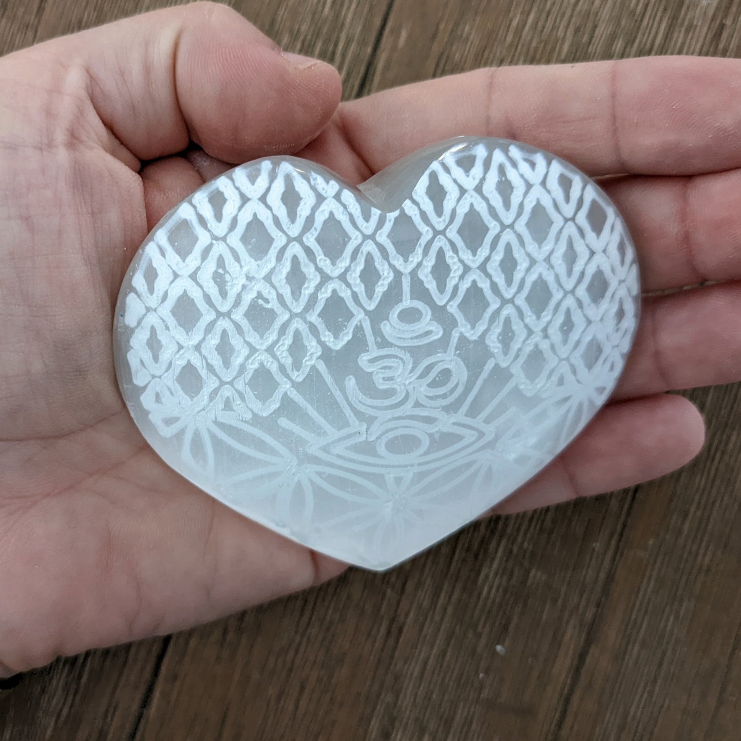 Selenite Heart - Third Eye Om