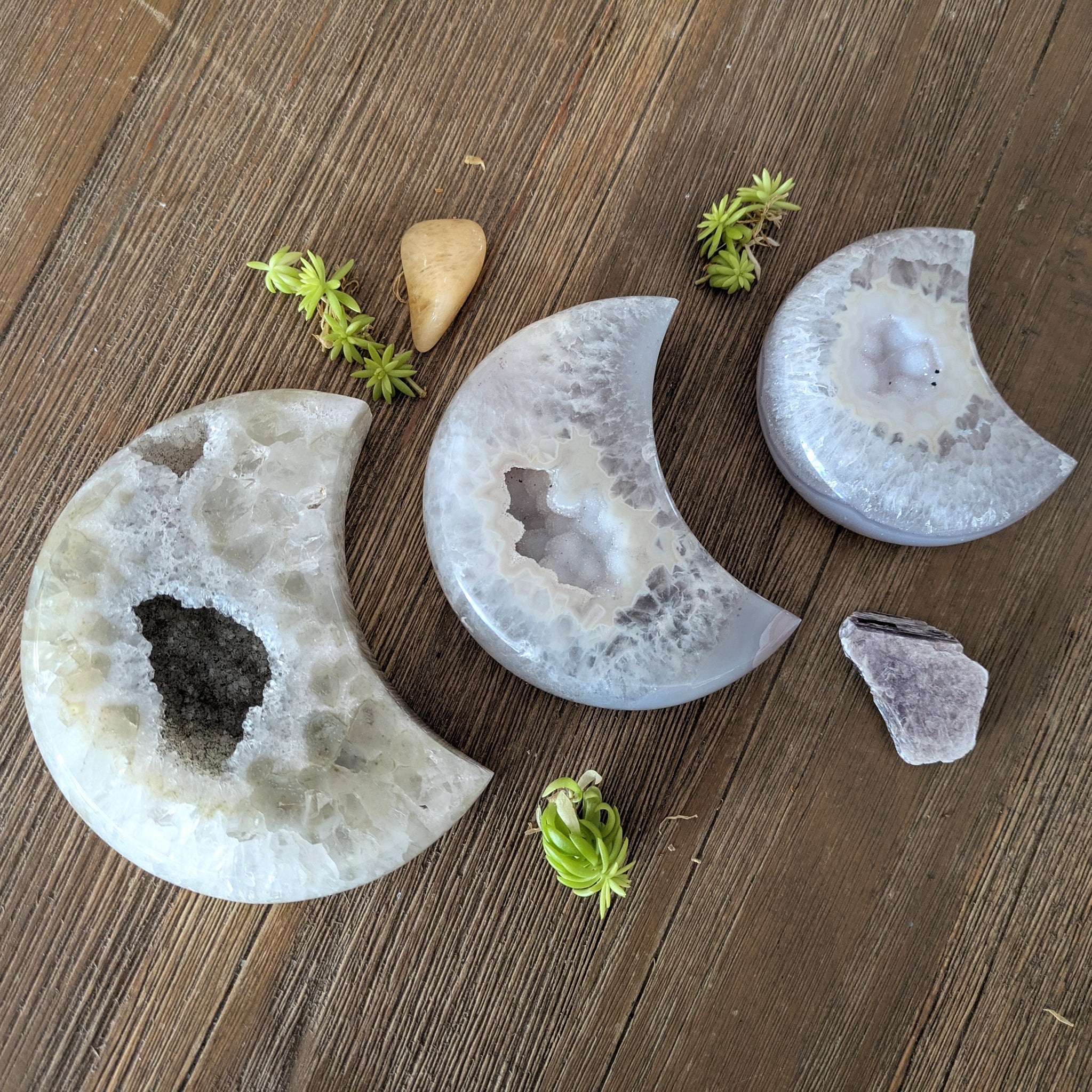 Agate Moons