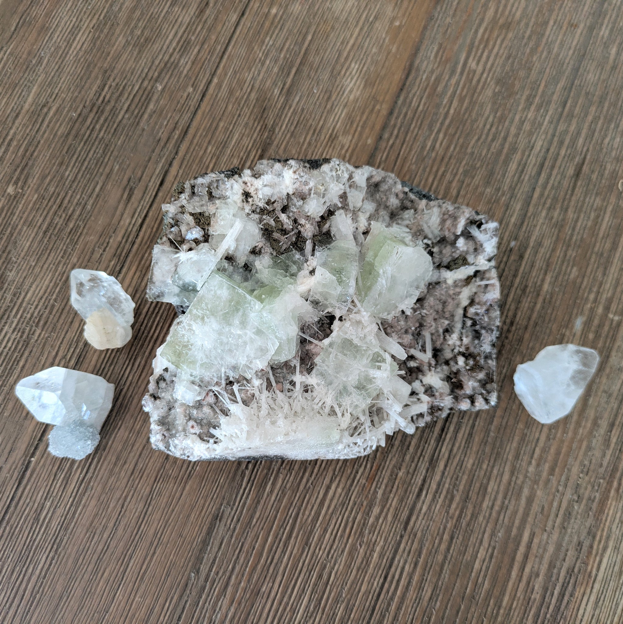 Apophyllite (Green) Zeolite