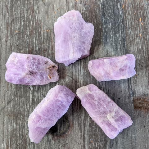 Kunzite (40-50 grams)