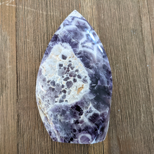 Chevron Amethyst Carved Flame
